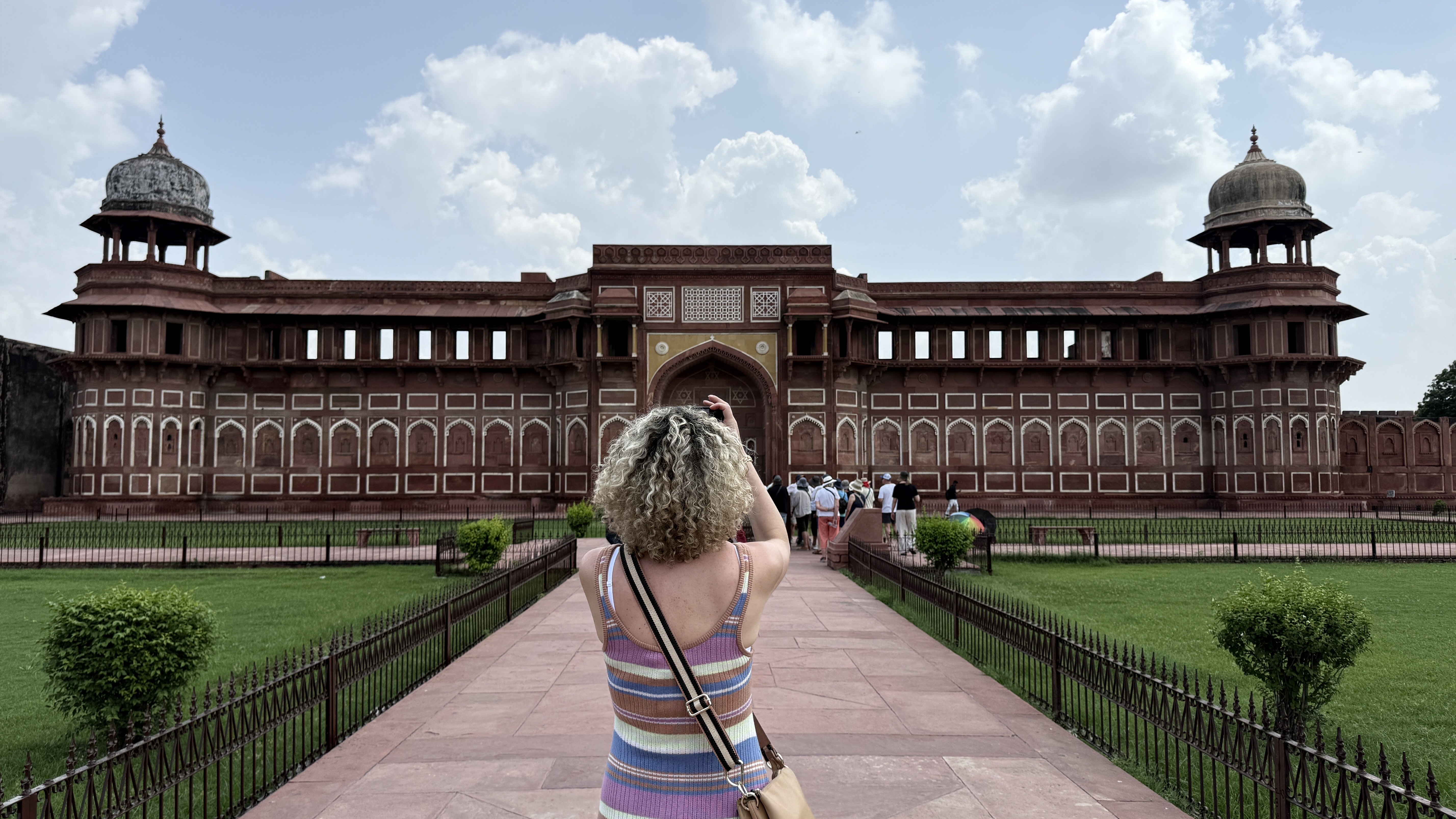 From Delhi: Taj Mahal & Agra Tour by Car (24/26)