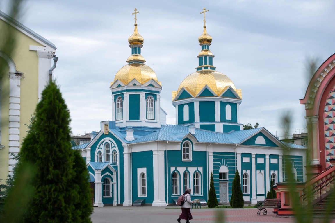 Сиреневый фестиваль и торжество романса у Рахманинова в Ивановке (2/14)