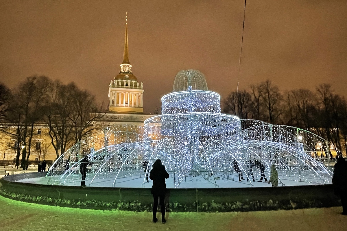 Блеск и роскошь Северной Столицы в Новогоднюю ночь (6/10)