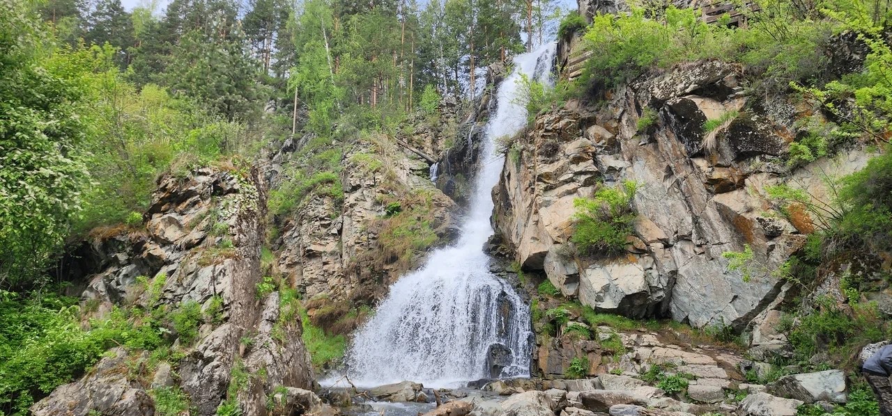 ВОДОПАД И ДОРОГА ДОМОЙ