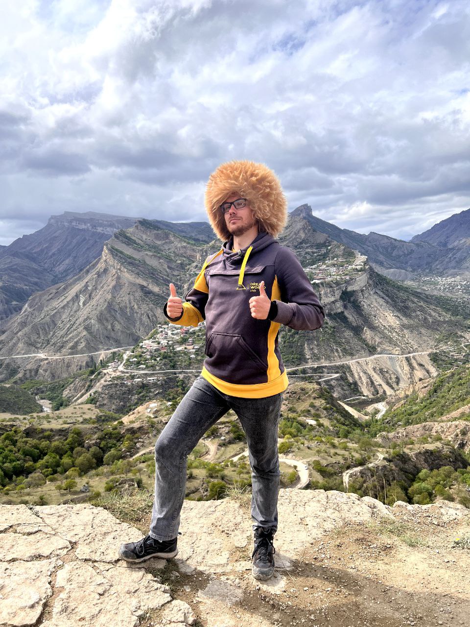 инструктор-проводник