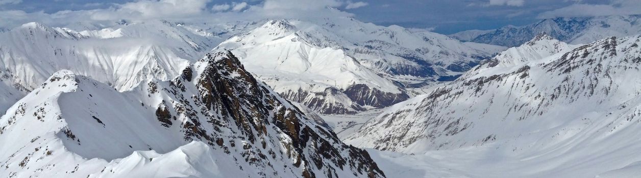 Туры в Гудаури в мае