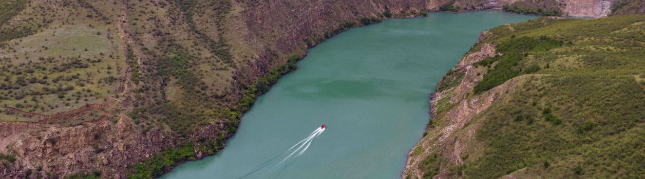 Туры и экскурсии на Сулакский Каньон