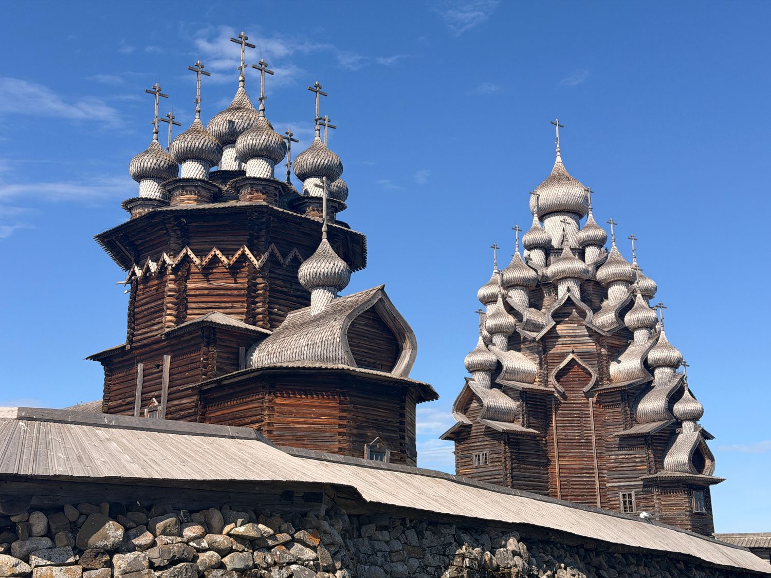 4 Жемчужины Карелии: Рускеала, Валаам, Кижи, Юканкоски - 4 дня. Домики на берегу 4 Жемчужины Карелии: Рускеала, Валаам, Кижи, Юканкоски - 4 дня. Домики на берегу