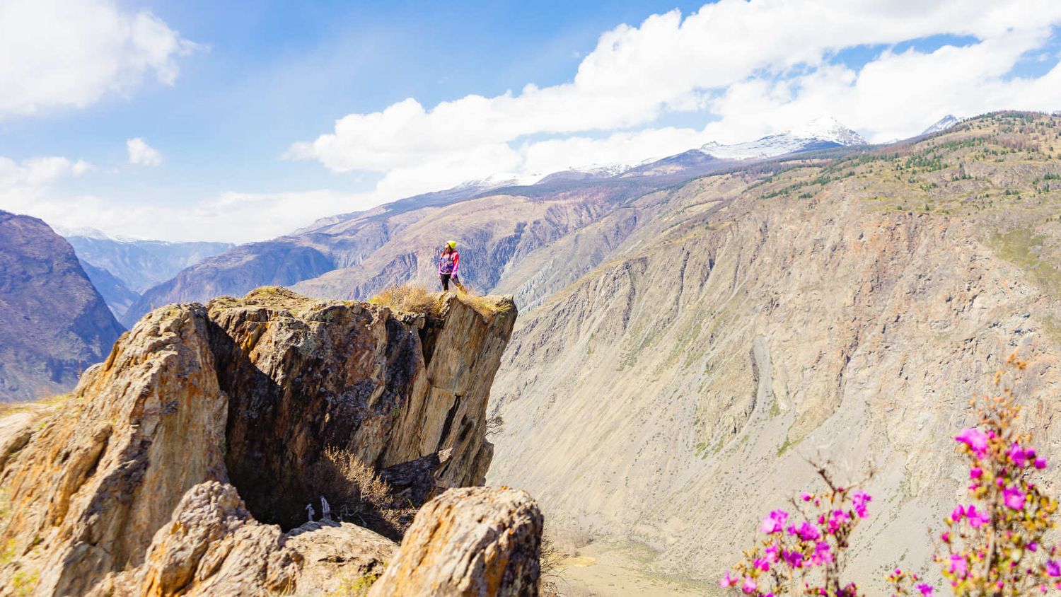 Spring Altai with the Chulyshman Valley. When does Maralnik bloom/8 days