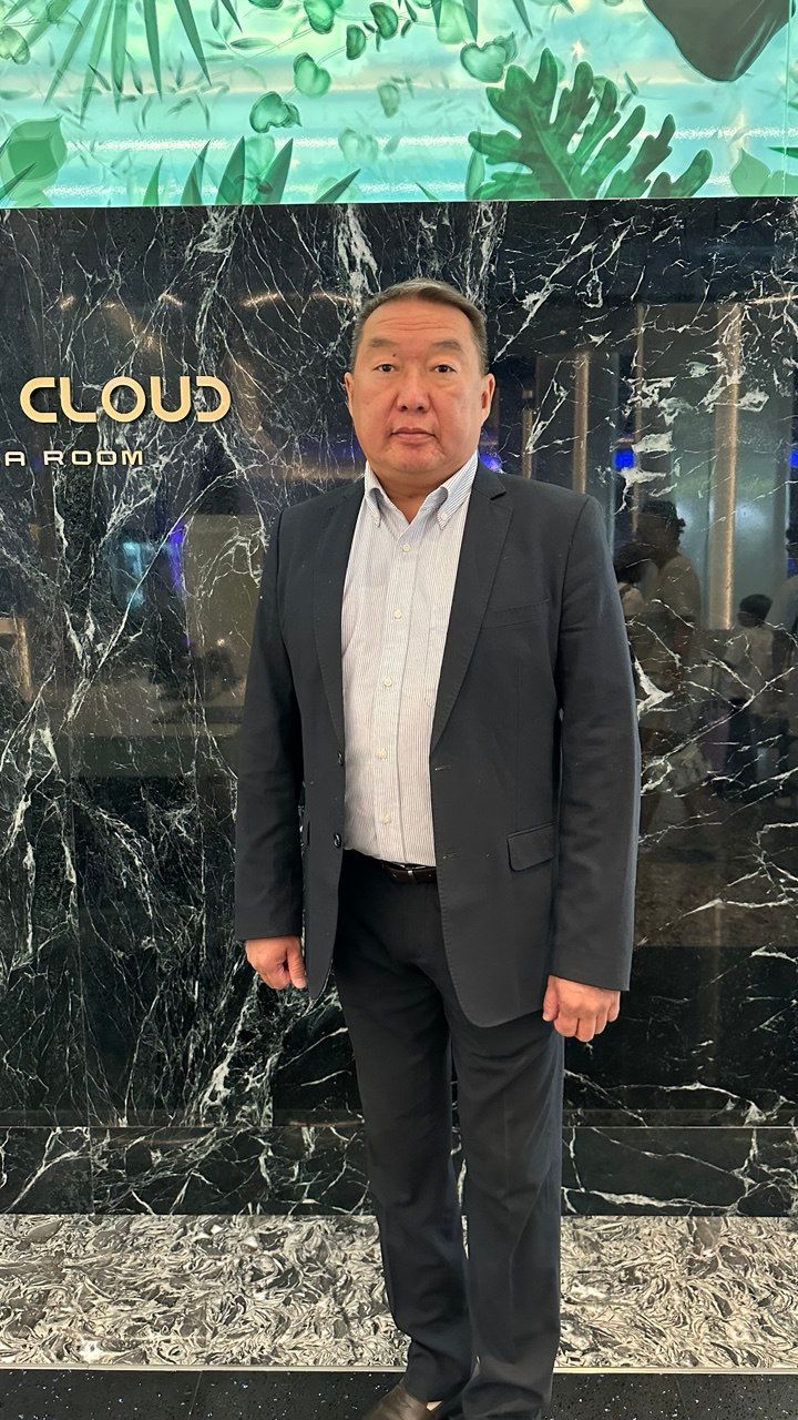 Александр Б