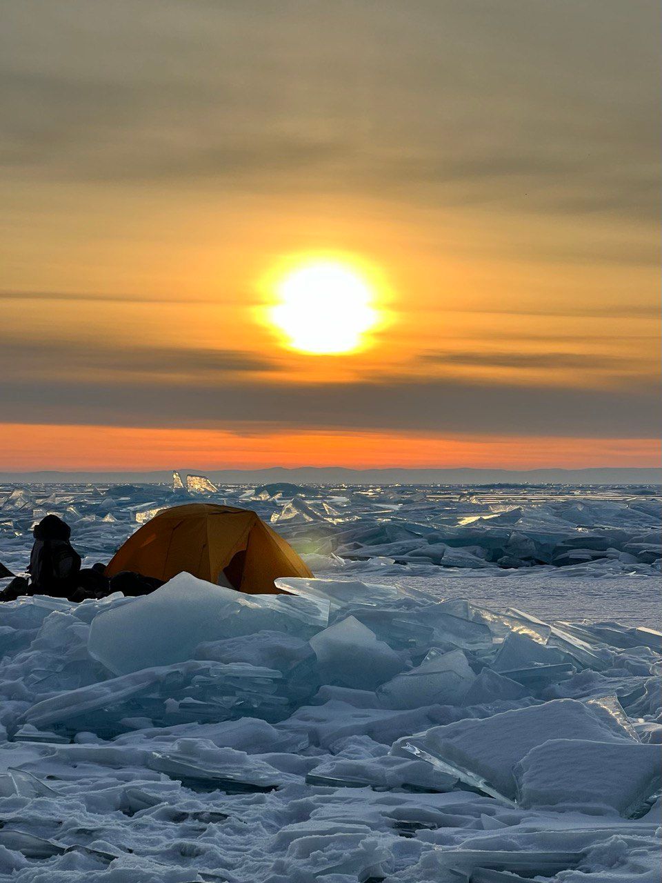 Skating trip to Lake Baikal with overnight stays in tents