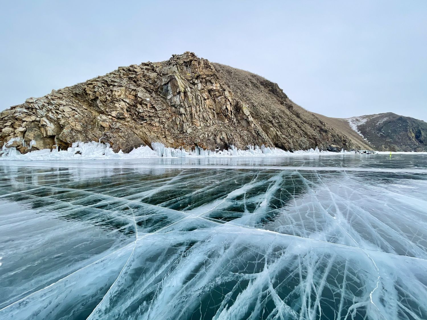 BAIKAL WINTER ICE. It s all included tours trips Tripsider