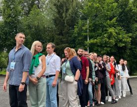 Счастье в лагере для взрослых