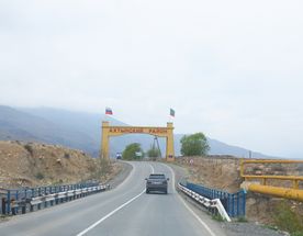 Экскурсия в Ахты: Заброшенный аул и термальные источники