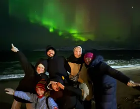 Териберка. Северное сияние и киты