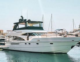 Морская Vip прогулка с арендой роскошной, моторной, двухпалубной Vip яхты