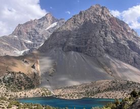 Фанские горы без рюкзаков — тур по Таджикистану