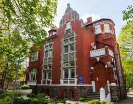 Экскурсия по району Амалиенау и острову Канта