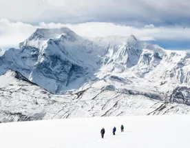 Nepal. Трекинг кольцо Аннапурны 5416m. и высокогорное озеро Tilichio 4919 m.