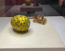 В сердце новогоднего Петербурга