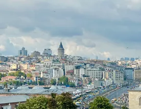 К живописным смотровым Стамбула на автомобиле с личным гидом