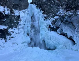 Зимнее объятие Алтая