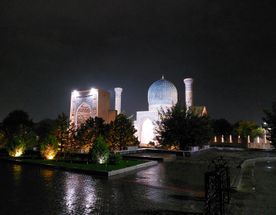 В Узбекистан с комфортом и друзьями!