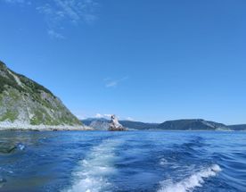 Вертолётная экспедиция на озеро Джека Лондона