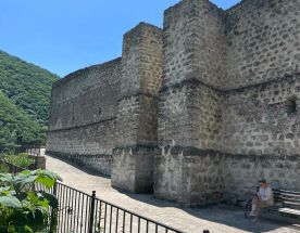 Хучнинский водопад, Экраноплан Лунь и мастер класс по ковроделию. Все включено.