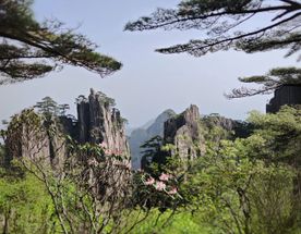 Путешествие по Восточному Китаю: Шанхай, древние деревни, водопады и горы Хуаншань