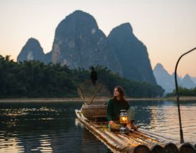 В плену у красоты: Гуйлинь, Яншо, водопады, пещеры и фиолетовое цветение клеом