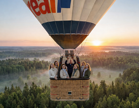 Приватный Девичник в Карелии. Комфорт тур: Воздушный шар, Отель на берегу, Ретропоезд