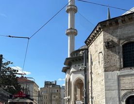 Девичник в Стамбуле Премиум: Приватная яхта, Отель с видом на Босфор, Отдых без толпы