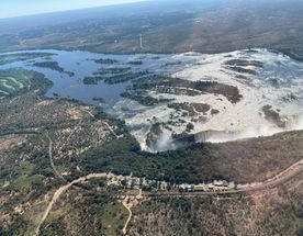 Водопад Виктория и Юар