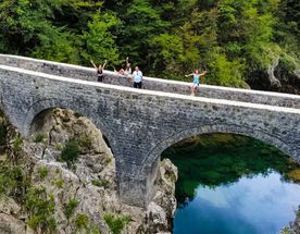 Круиз на яхте по уютной вкусной средневековой Черногории