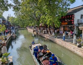 Красоты Восточного Китая: Шанхай, Чжуцзяцзяо, озеро Циншань, рассвет в горах Хуаншань