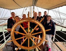 Дальний восток под парусами Надежды: Владивосток-Итуруп