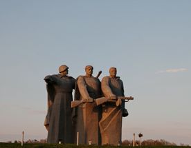 Поход к Героям-панфиловцам