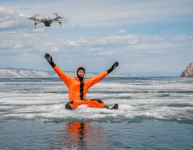 Майская перезагрузка: плавание среди льдин на Байкале: тур с фотосопровождением