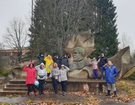 Поход к заброшенному пионерлагерю Сказка