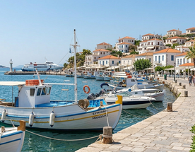 Острова Греции под парусами на катамаране