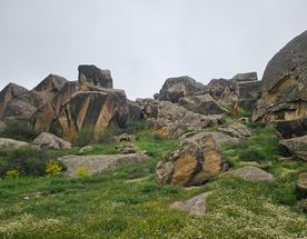 Путешествие сквозь время: Гобустан и огни Апшеронский полуостров