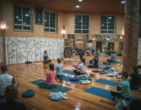 Семинар по йоге и медитации