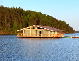 Выходные в доме на воде: Валаам, Рускеала и ретропоезд