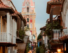 5-Day Cartagena Cultural Experience with Sunset Cruise and Street Food in Colombia