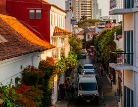 5-Day Cartagena Cultural Experience with Sunset Cruise and Street Food in Colombia