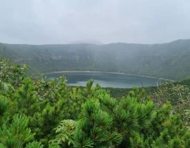 Озеро Толмачева и Маар Медвежья чаша