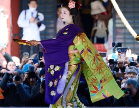 К весне и океану: Япония на раннюю сакуру 2026