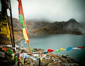 Fly to Gosaikunda Lake by Helicopter Tour in Nepal