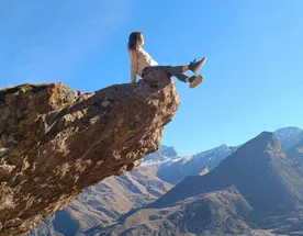 Язык тролля и голубые озера В.Балкарии