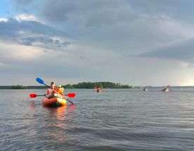 Сплав на байдарках по Московскому морю