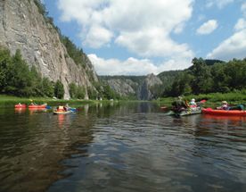 Сплав по реке Белая на байдарках.