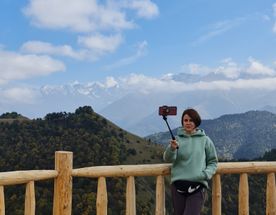 Великолепие гор, кавказская кухня и тёплая компания гарантированы. Лайт.