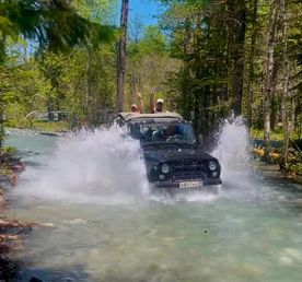 Джиппинг к Белым водопадам  Архыза
